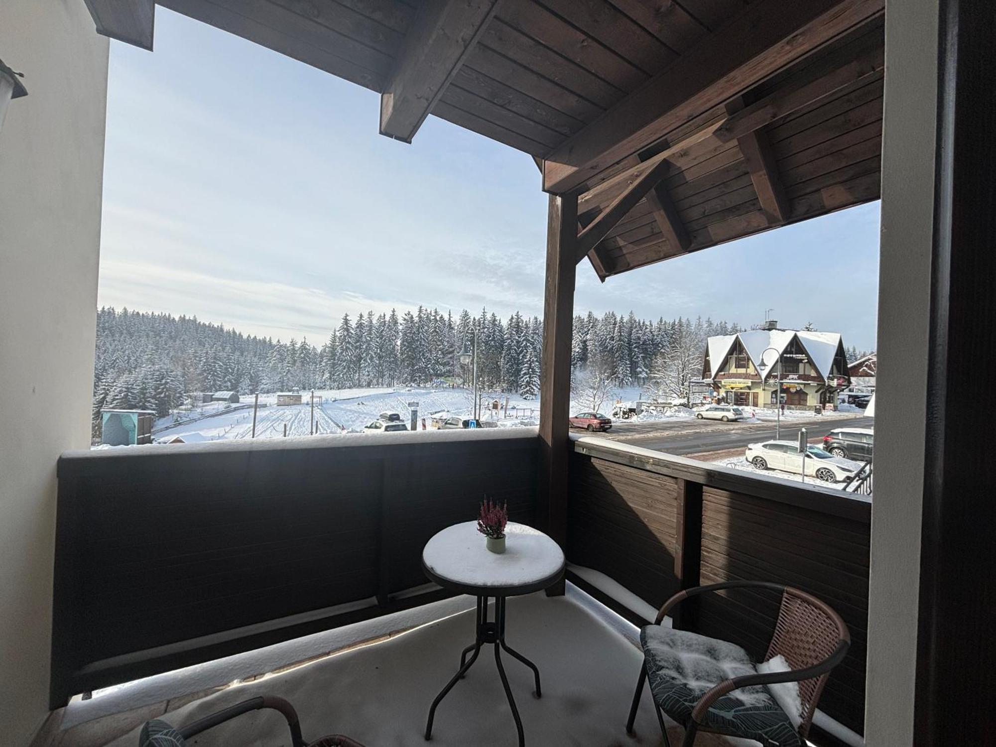 Penzion Verde Rosa Harrachov Eksteriør billede